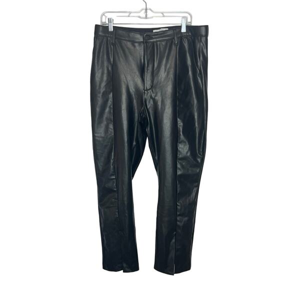 NWT Abercrombie & Fitch Black Ultra High Rise Faux Leather Straight Pants 16 - Picture 1 of 12